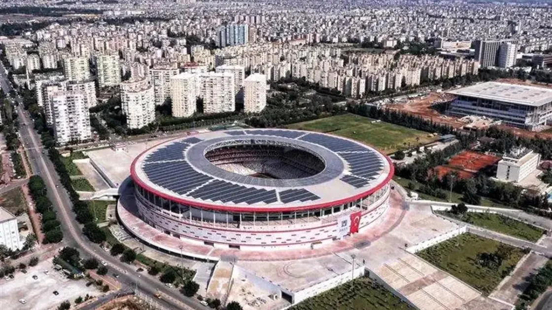 antalya-stadyumu