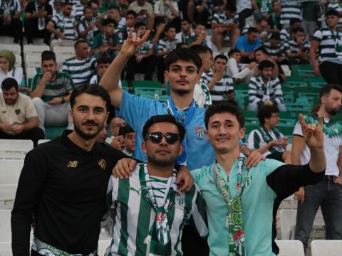 Bursaspor 2-2 Esenler Erokspor