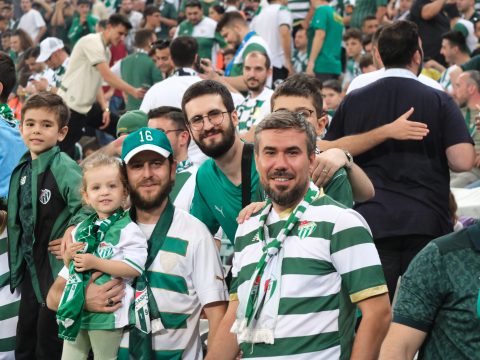Bursaspor 2-2 Esenler Erokspor