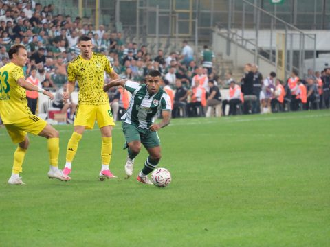 Bursaspor 2-2 Esenler Erokspor