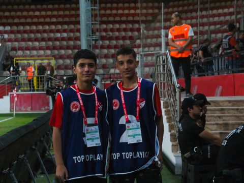 B. Petrolspor 1-2 Bursaspor