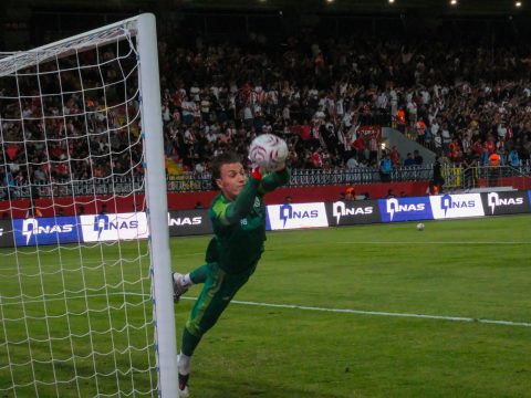 B. Petrolspor 1-2 Bursaspor